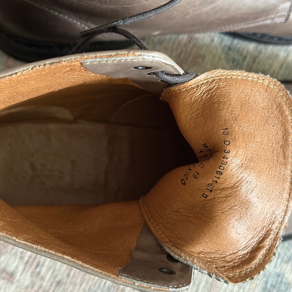Frye Seth Cap toe size 10 (NIB) - Picture 7 of 14